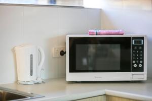 Nightcap At Kawana Waters Hotel - Foster Accommodation 4