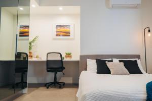 Peaceful & Quiet Near Beach, Cafe's & Hospital - Foster Accommodation 5