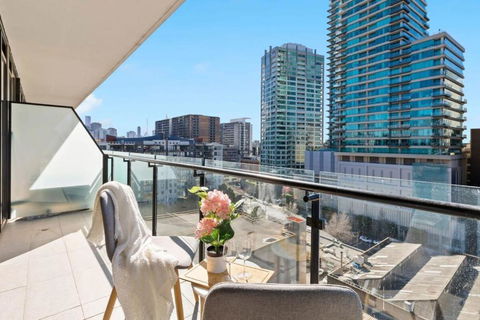 A 2BR Apt Near Shrine Of Remembrance FREE Parking - Foster Accommodation 0