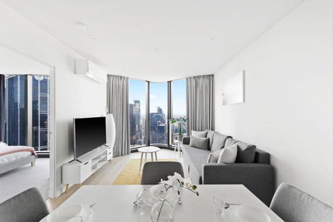 A 3BR Apt Next To Melbourne Central FREE Parking - Foster Accommodation 0