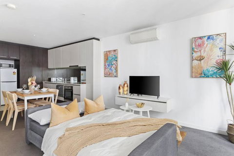 A Chic 2BR Apt Near Southern Cross, With Secure Parking - Foster Accommodation 4