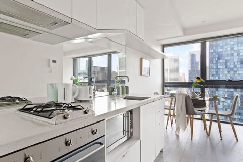 A Comfy & Stylish Apt Near Melbourne Central & QV - Foster Accommodation 2