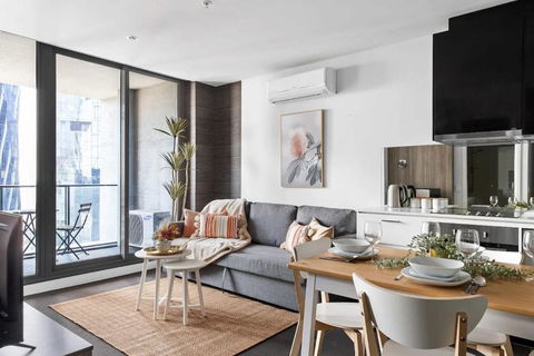 A Cozy 2BR Apt On Spencer St With FREE Parking - Foster Accommodation 0