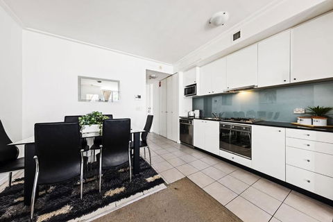 A Cozy Apt For 6 Right Next To Darling Harbour - Foster Accommodation 1