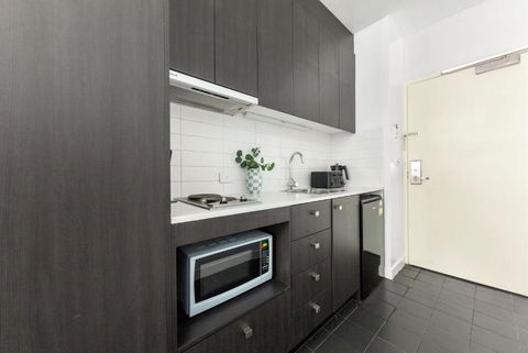 A Cozy Studio Next To Queen Victoria Market - Foster Accommodation 3