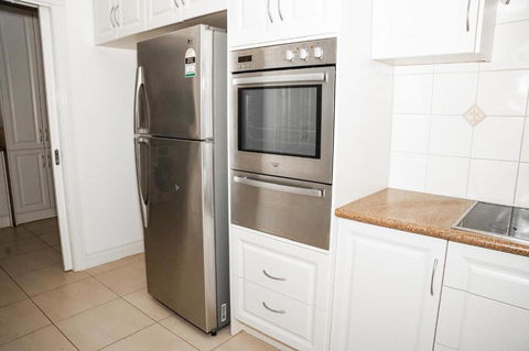 A Gem In Strathtulloh - Foster Accommodation 1
