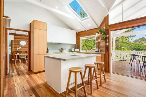 A Perfect Stay - Golden Hus - Foster Accommodation 4
