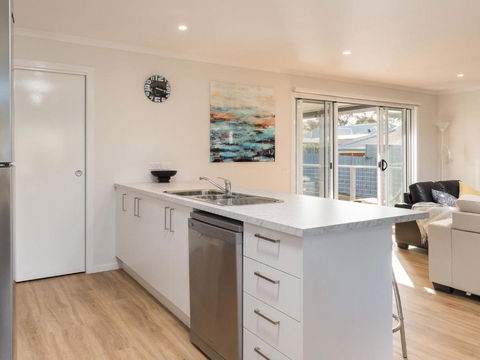 A Perfect Ten - Foster Accommodation 4