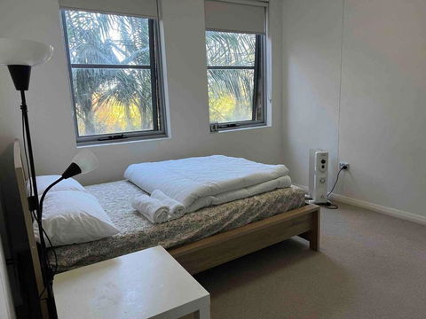 A Private Room - 1 Train Stop To Chatswood CBD - Foster Accommodation 2