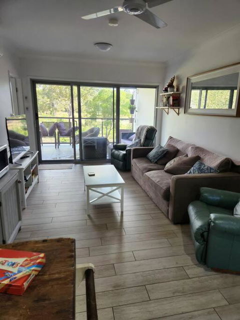 A Quiet Unit Overlooking A Reserve - Foster Accommodation 4