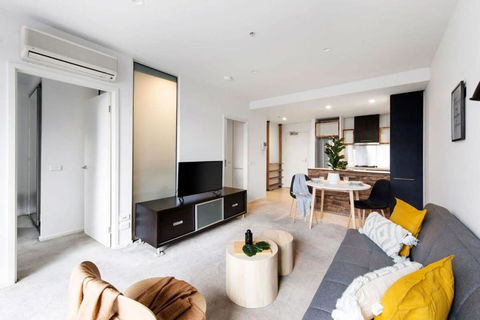 A Stylish 2BR Apt Next To Vic Market FREE Parking - Foster Accommodation 1