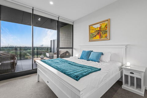 A Taste Of Paradise In Inner City Suburbia - Foster Accommodation 1