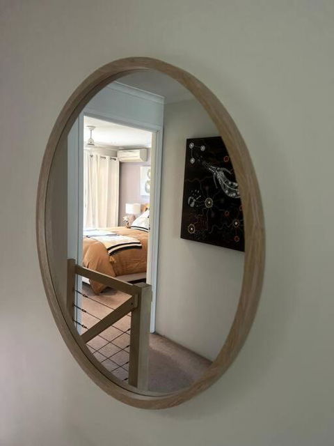 A Touch Of Lux In The Redlands! - Foster Accommodation 4