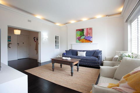 A Touch Of Pink, Bellevue Hill IH - Foster Accommodation 1