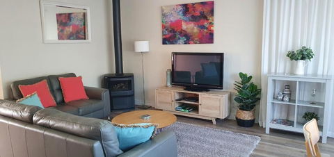 Abalone Guest Accommodation - Foster Accommodation 0