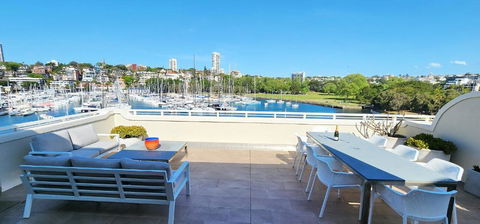 Absolute Waterfront With Oversized Private Terrace - Foster Accommodation 0