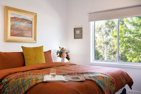 Acacia House - Foster Accommodation 3