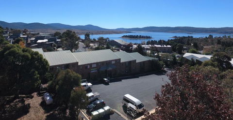Acacia Snowy Motel - Foster Accommodation 0