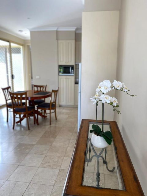 Acacia Terraces - Foster Accommodation 3