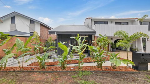 Accessible With Style! Sleeps 4, Pet - Friendly - Foster Accommodation 2