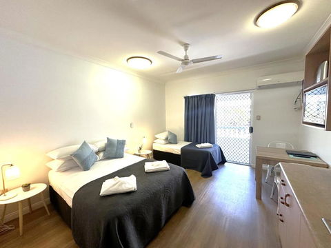 Accommodation @ 134 Denham - Foster Accommodation 2