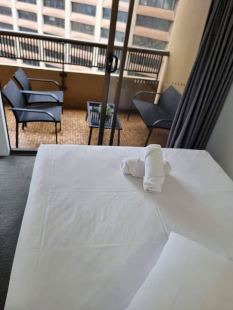 Accommodation Sydney City Centre 1 Bedroom Apartment With Balcony - Foster Accommodation 3
