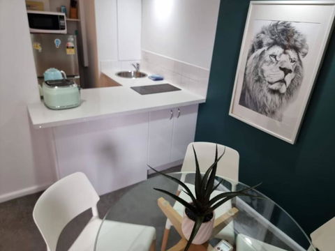 Accommodation Sydney City Centre 1 Bedroom Apartment With Balcony - Foster Accommodation 2
