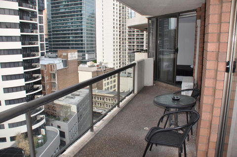 Accommodation Sydney - Kent Street Sydney CBD Top Floor 2 Bedroom Apartment With Balcony - Foster Accommodation 2