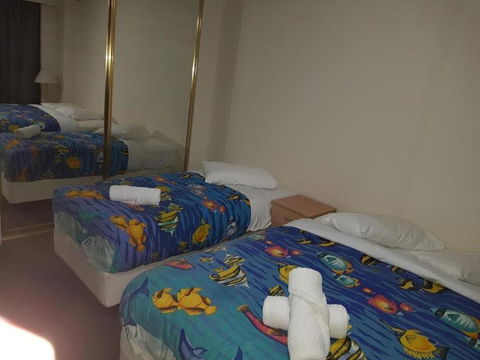 Accommodation Sydney - Kent Street Sydney CBD Top Floor 2 Bedroom Apartment With Balcony - Foster Accommodation 0