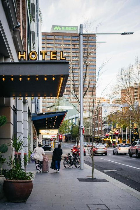 Ace Hotel Sydney - Foster Accommodation 3