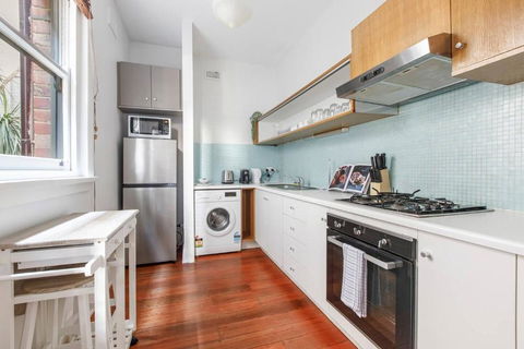Acland Art Deco - Coastal Chic By St Kilda Beach - Foster Accommodation 2
