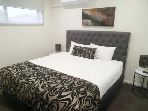 Addison Motor Inn - Foster Accommodation 3