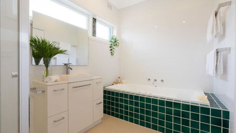 Adelong - Foster Accommodation 3