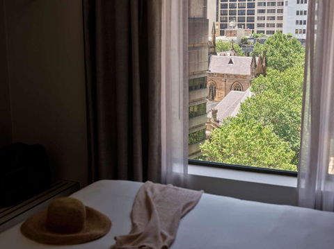 Adina Apartment Hotel Sydney Town Hall - Foster Accommodation 3