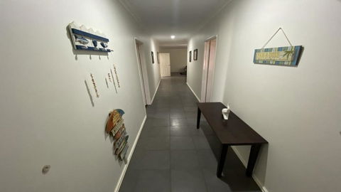 Adriana Retreat - Foster Accommodation 2