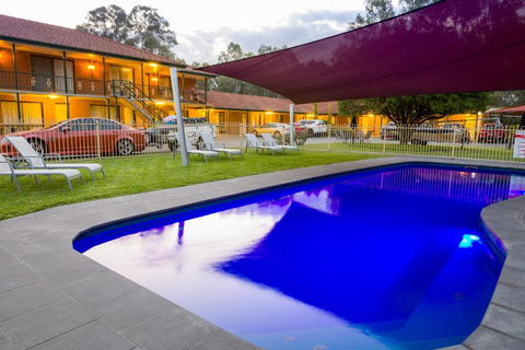 Advance Motel - Foster Accommodation 0