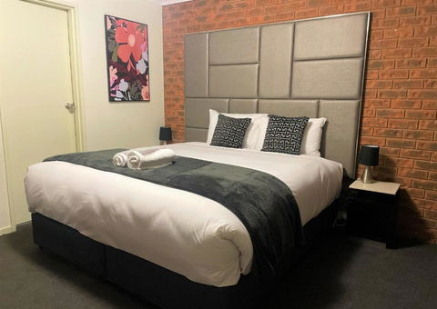 Advance Motel - Foster Accommodation 2