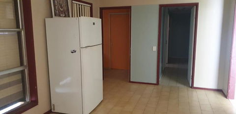 Affordable And Easy Access To Everything - Foster Accommodation 0
