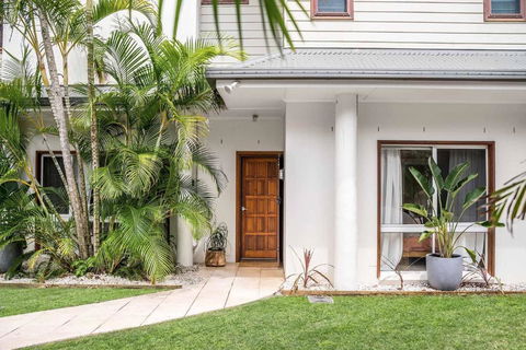 A Perfect Stay - Baby Blue - Foster Accommodation 0