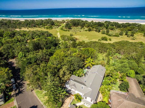 A Perfect Stay - Baby Blue - Foster Accommodation 1