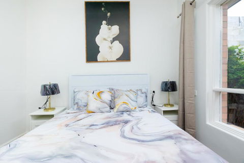 Adelaide Escape And Business-3Bath Full Kitchen Fast Wifi 3TV-for Large Families And Group - Foster Accommodation 2