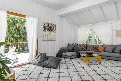 A Perfect Stay - San Juan Surfers Cottage - Foster Accommodation 2