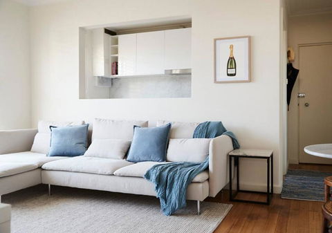 A Touch Of Tuscan Charm Off Toorak Road - Foster Accommodation 0