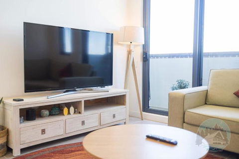 Aircabin - Gladesville - Modern Stylish 1 Bed Apt - Foster Accommodation 1