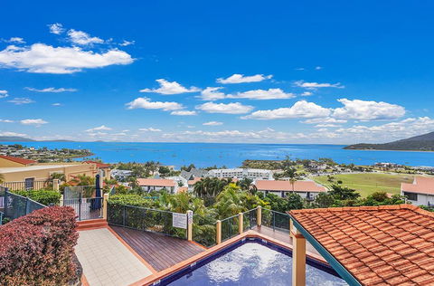 Airlie Hasta Manana - Foster Accommodation 3
