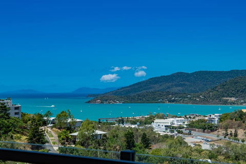 Airlie Nights - Foster Accommodation 0