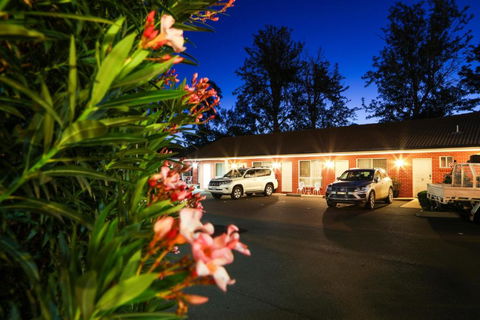 Akuna Motor Inn And Apartments - Foster Accommodation 0