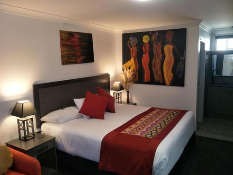 Alabaster Motor Inn - Foster Accommodation 0