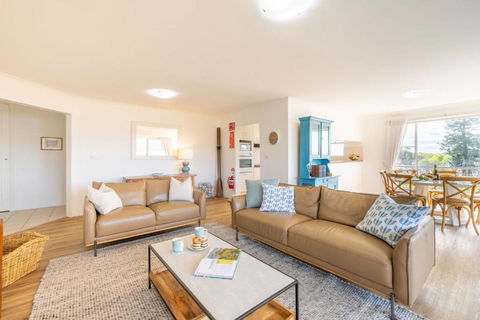 Albacore 6 - Foster Accommodation 2