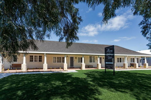 Albany Holiday Units - Foster Accommodation 0